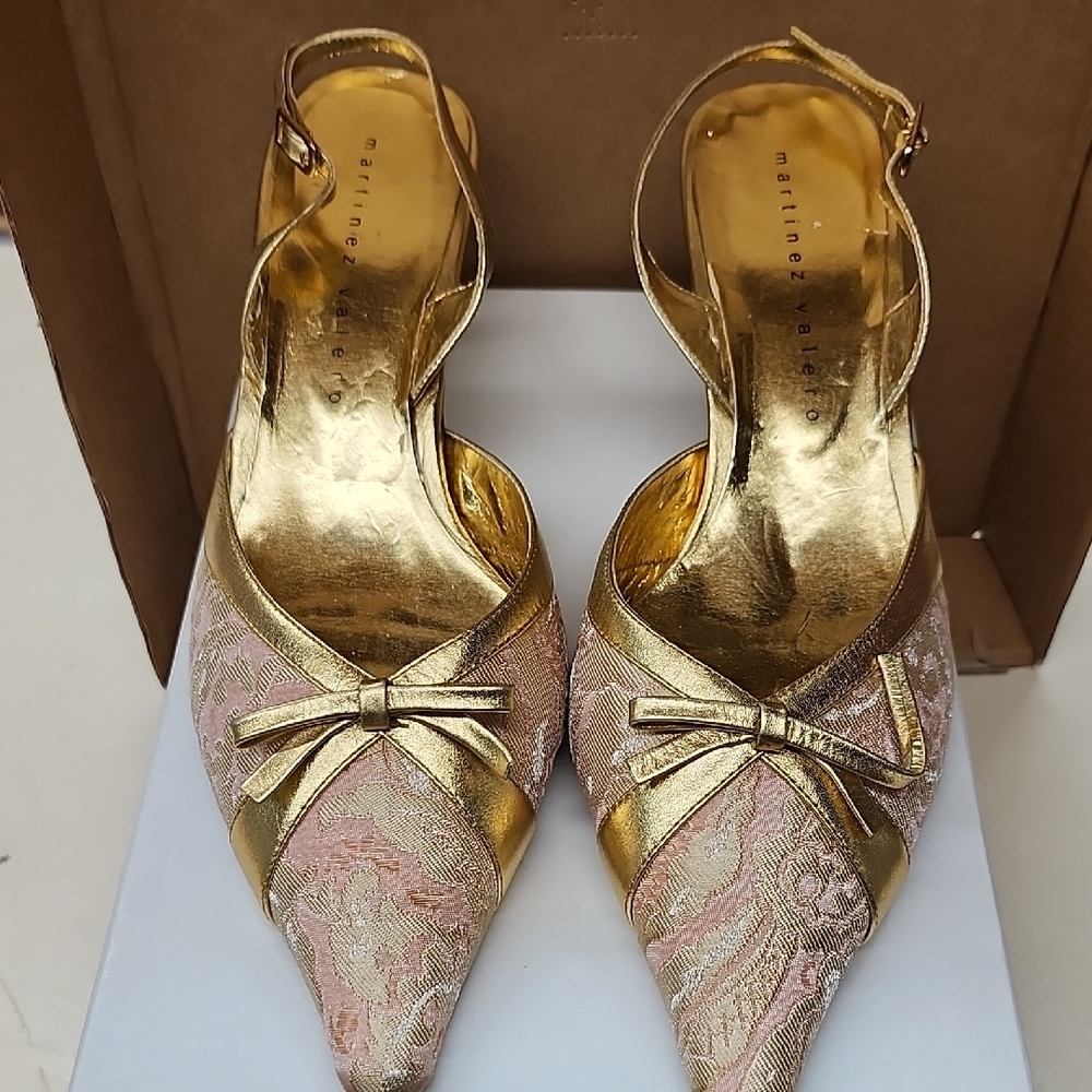 Elegant Gold and Pink Women's Shoes